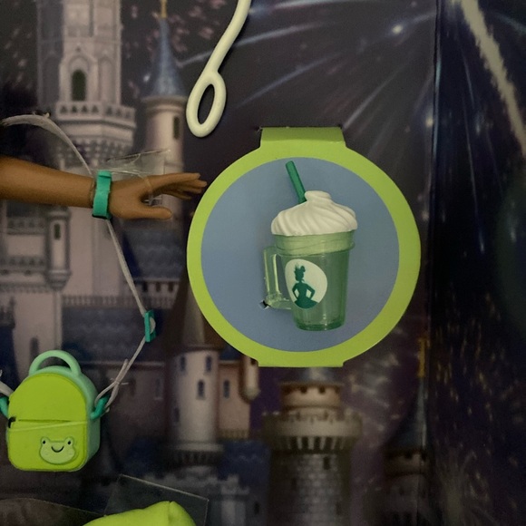 Disney Tiana ily Disney Park Doll - Picture 14 of 14